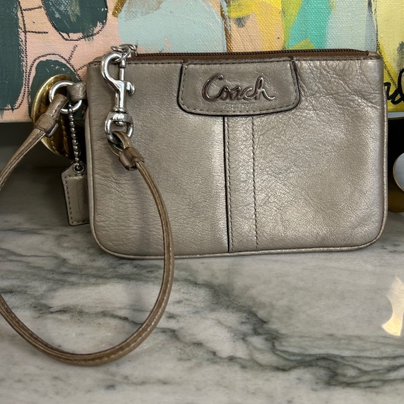 Coach Ashley Bronze Metallic Leather Hippie Shoulder Crossbody BUNDLE - Picture 9 of 12